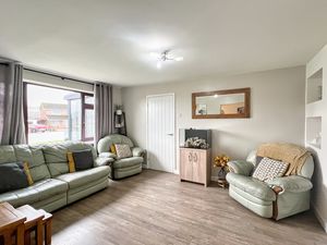 Photo 14- click for photo gallery